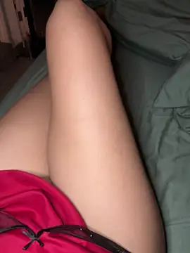 valedrams online show from October 22, 2025, 6:13 am