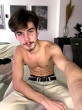 Snapshot of Pablo27622 chatting on November 19, 2025, 6:08 pm Pablo27622 online show from November 19, 2025, 6:08 pm