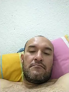 Snapshot of Josephfas chatting on October 10, 2025, 4:35 am Josephfas online show from October 10, 2025, 4:35 am