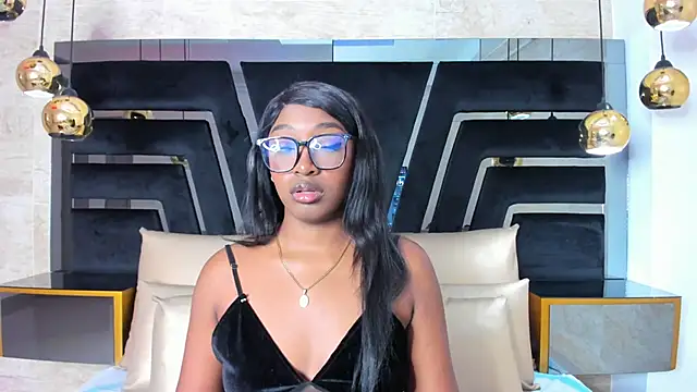 Snapshot of YallianaBrooks chatting on February 28, 2026, 12:05 pm YallianaBrooks online show from February 28, 2026, 12:05 pm