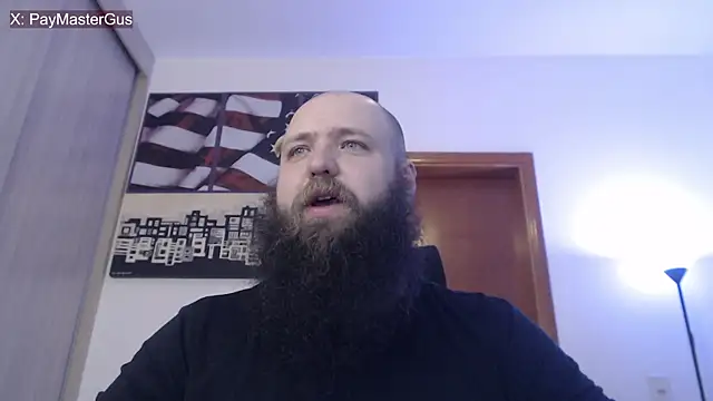 Snapshot of PayMasterGus chatting on October 29, 2025, 3:27 am PayMasterGus online show from October 29, 2025, 3:27 am