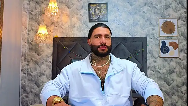 Apolo rousse1 online show from December 5, 2025, 8:39 pm