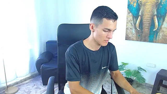 Matiius18 online show from May 24, 2026, 1:22 pm