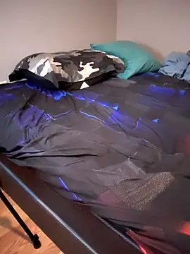 perversus12 online show from April 2, 2026, 6:31 am