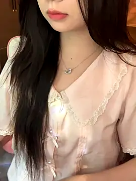 Snapshot of Nana_kute20 chatting on October 14, 2025, 6:25 am Nana kute20 online show from October 14, 2025, 6:25 am