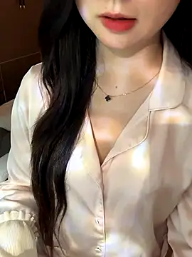 Snapshot of Nana_kute20 chatting on November 13, 2025, 7:34 am Nana kute20 online show from November 13, 2025, 7:34 am