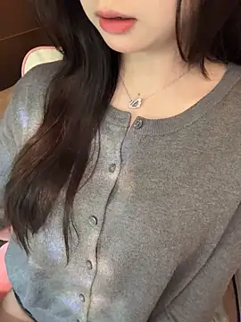 Snapshot of Nana_kute20 chatting on December 2, 2025, 7:21 am Nana kute20 online show from December 2, 2025, 7:21 am