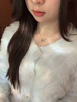 Snapshot of Nana_kute20 chatting on December 3, 2025, 8:25 am Nana kute20 online show from December 3, 2025, 8:25 am