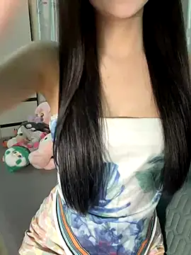 Dior baby online show from September 19, 2025, 3:32 am