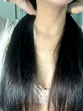 Dior baby online show from September 15, 2025, 5:41 am