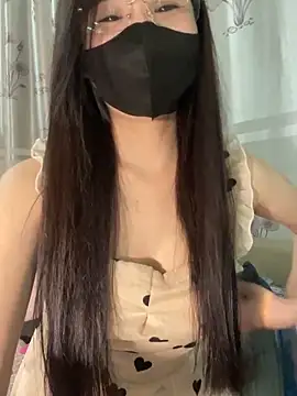 Dior baby online show from September 29, 2025, 2:51 am