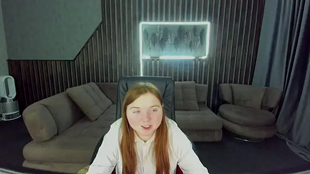 Snapshot of KattyRose8 chatting on November 11, 2025, 6:30 am KattyRose8 online show from November 11, 2025, 6:30 am