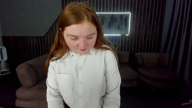 Snapshot of KattyRose8 chatting on November 5, 2025, 6:38 am KattyRose8 online show from November 5, 2025, 6:38 am