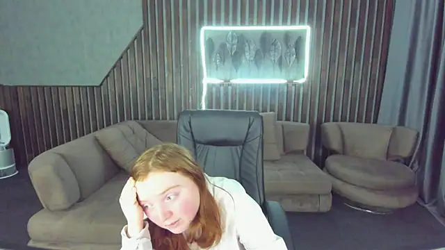 Snapshot of KattyRose8 chatting on November 29, 2025, 6:35 am KattyRose8 online show from November 29, 2025, 6:35 am