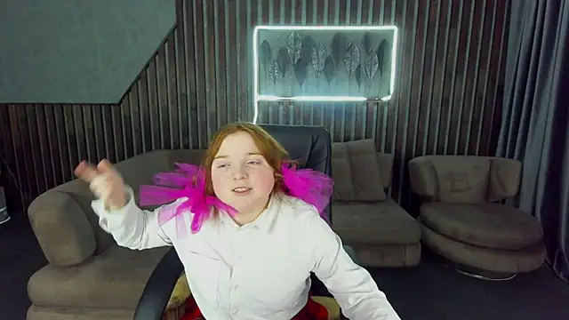 Snapshot of KattyRose8 chatting on November 3, 2025, 6:44 pm KattyRose8 online show from November 3, 2025, 6:44 pm