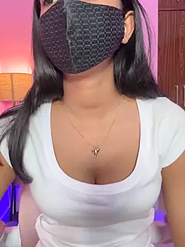 Snapshot of Neha18 chatting on April 1, 2026, 5:21 pm Neha18 online show from April 1, 2026, 5:21 pm