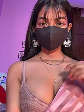 Snapshot of Neha18 chatting on February 6, 2026, 5:09 pm Neha18 online show from February 6, 2026, 5:09 pm