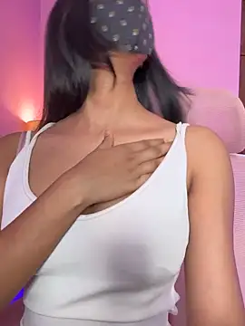 Snapshot of Neha18 chatting on April 15, 2026, 7:25 am Neha18 online show from April 15, 2026, 7:25 am