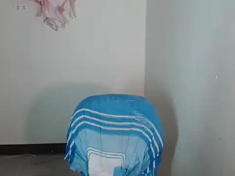 Snapshot of xcherry_babex chatting on March 4, 2026, 8:44 am xcherry babex online show from March 4, 2026, 8:44 am