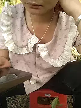 Chaotam1 online show from September 18, 2025, 8:17 am