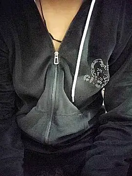 Snapshot of Nikita-Singh88 chatting on December 2, 2025, 3:07 am Nikita-Singh88 online show from December 2, 2025, 3:07 am