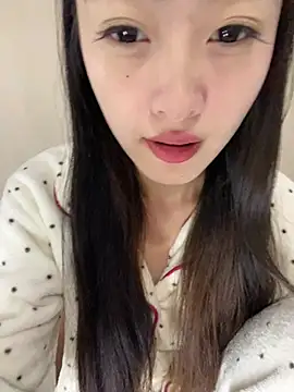 Snapshot of MengMeng0515 chatting on April 23, 2026, 2:30 pm MengMeng0515 online show from April 23, 2026, 2:30 pm