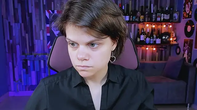 EllieMurler online show from September 21, 2025, 9:14 am