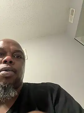 Snapshot of devon3421 chatting on November 23, 2025, 9:52 am devon3421 online show from November 23, 2025, 9:52 am