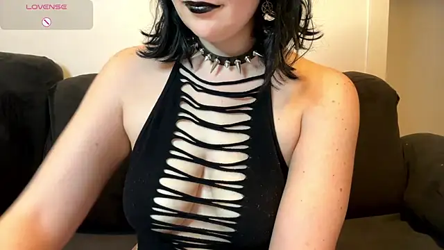 Snapshot of diablasucubo chatting on March 18, 2026, 10:54 pm diablasucubo online show from March 18, 2026, 10:54 pm