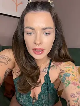 Snapshot of PiperPassionX chatting on February 16, 2026, 10:18 pm PiperPassionX online show from February 16, 2026, 10:18 pm