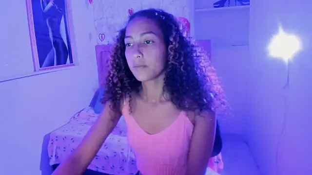 Snapshot of candela_ruiz chatting on September 12, 2025, 4:51 pm candela ruiz online show from September 12, 2025, 4:51 pm