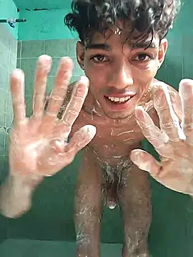 Brayanellatino online show from March 28, 2026, 5:58 pm