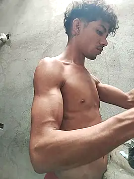 Brayanellatino online show from April 9, 2026, 8:37 pm