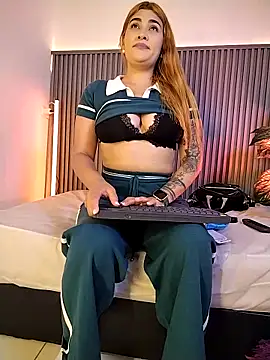 Snapshot of Celeste_Presstigge chatting on October 12, 2025, 7:37 pm Celeste Presstigge online show from October 12, 2025, 7:37 pm