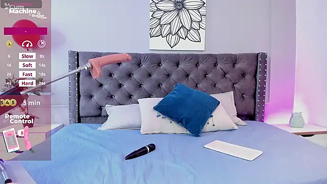 lucyy liiuu online show from October 1, 2025, 1:15 pm