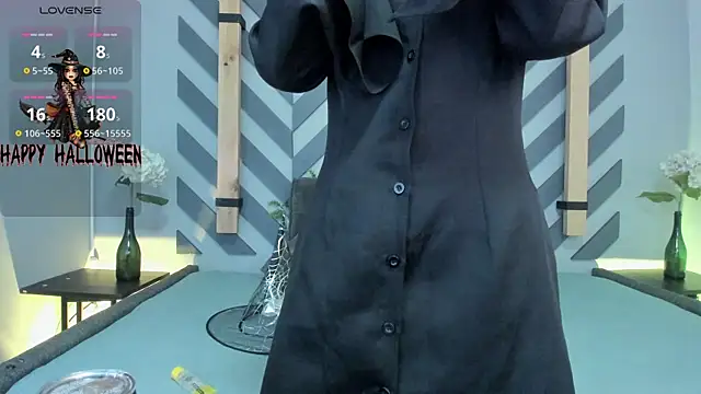 lucyy liiuu online show from October 30, 2025, 1:42 pm