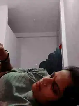 Snapshot of Sofia_kuuu chatting on November 1, 2025, 3:24 am Sofia kuuu online show from November 1, 2025, 3:24 am