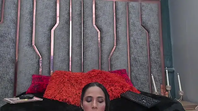 Snapshot of SienaFacchini chatting on November 29, 2025, 3:56 pm SienaFacchini online show from November 29, 2025, 3:56 pm