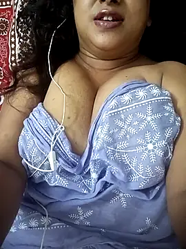 sweet jenni online show from July 17, 2026, 5:48 am