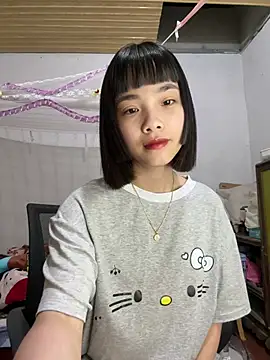 andymi1 online show from May 14, 2026, 1:46 am