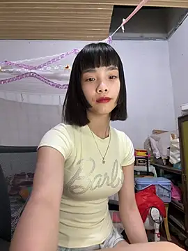 andymi1 online show from May 18, 2026, 1:50 am