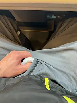 Snapshot of usu0130 chatting on December 16, 2025, 1:59 pm usu0130 online show from December 16, 2025, 1:59 pm