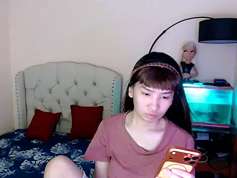 ShantalFoxxy  online show from March 4, 2026, 1:30 pm