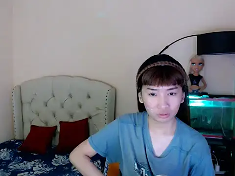 ShantalFoxxy  online show from March 31, 2026, 11:40 pm