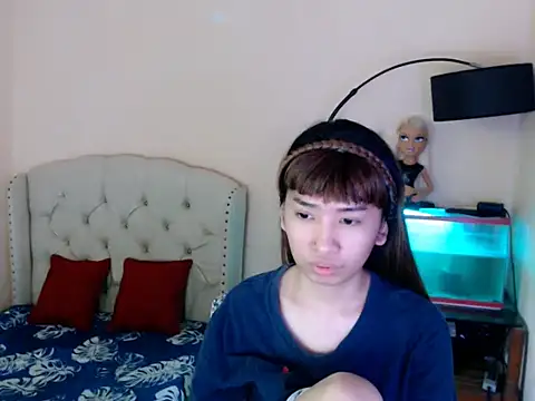 ShantalFoxxy  online show from March 18, 2026, 4:26 am