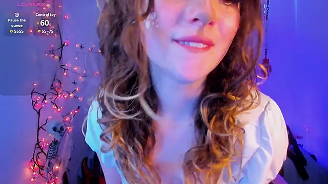 Snapshot of Lil_bela chatting on October 27, 2025, 12:17 pm Lil bela online show from October 27, 2025, 12:17 pm