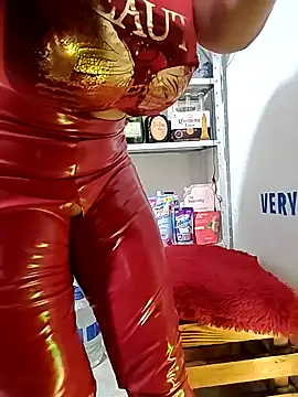 Snapshot of AlexxiaaMat chatting on November 22, 2025, 1:21 pm AlexxiaaMat online show from November 22, 2025, 1:21 pm