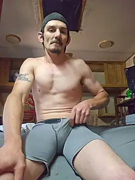 Snapshot of mike42088 chatting on April 17, 2026, 1:58 pm mike42088 online show from April 17, 2026, 1:58 pm