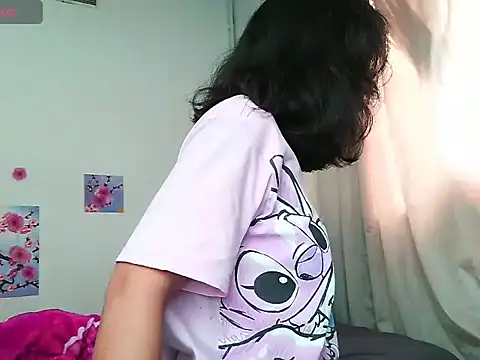 Natzu Choi online show from April 3, 2026, 10:16 pm