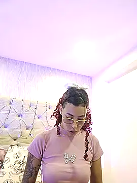 Snapshot of Pamelamiler__ chatting on October 17, 2025, 1:13 pm Pamelamiler online show from October 17, 2025, 1:13 pm